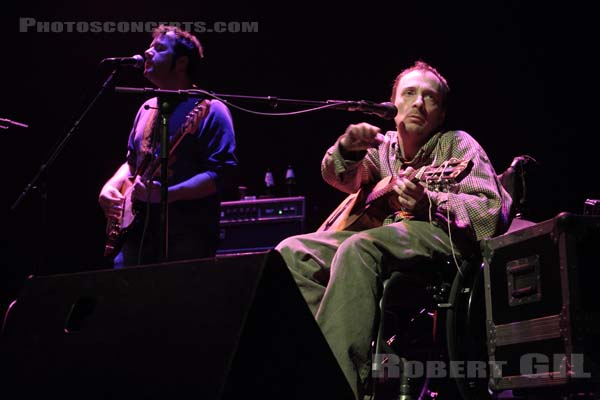 VIC CHESNUTT - 2009-03-16 - PARIS - Cafe de la Danse - 